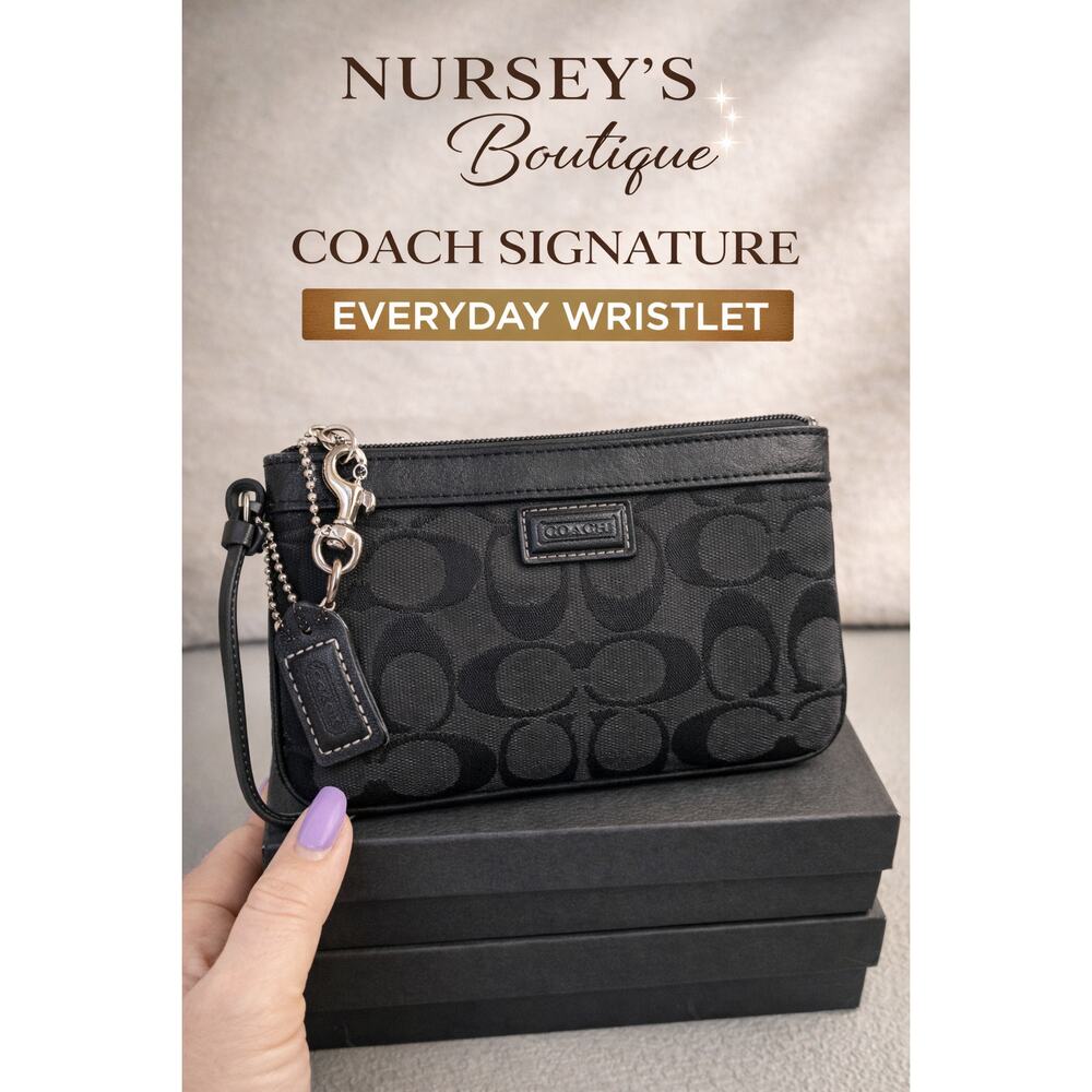 Coach Black Signature Everyday Wristlet